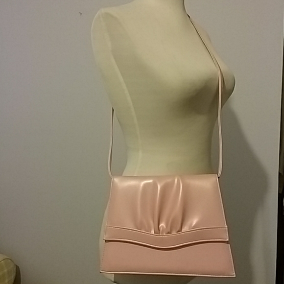 Vintage Handbags - Vintage purse by Selby